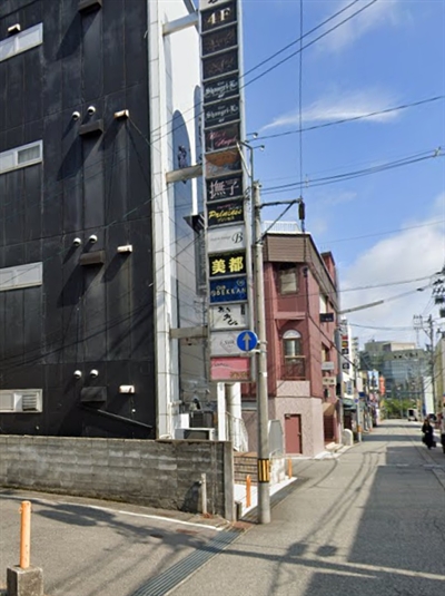 �x�R�̃s���T��